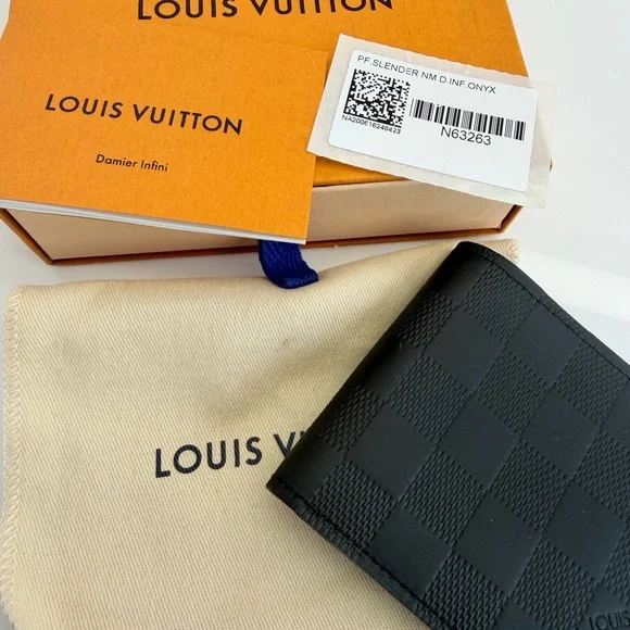 Louis Vuitton Black Infini Damier Graphite Bi-Fold Multiple Wallet - Picture 9 of 9
